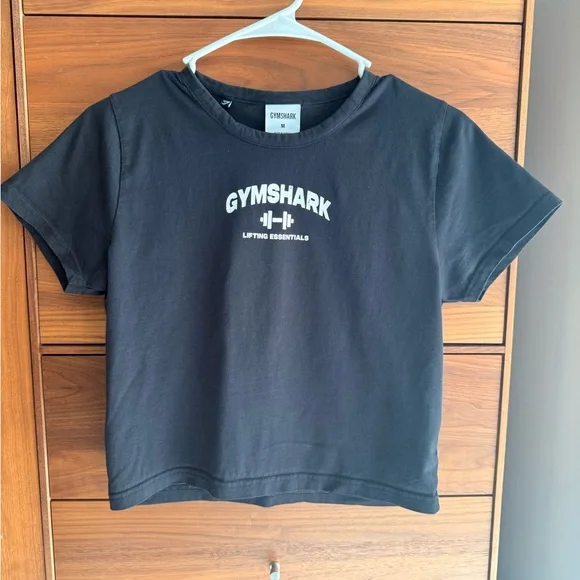 Gymshark Women's Black Short Sleeve Tee - Picture 3 of 8